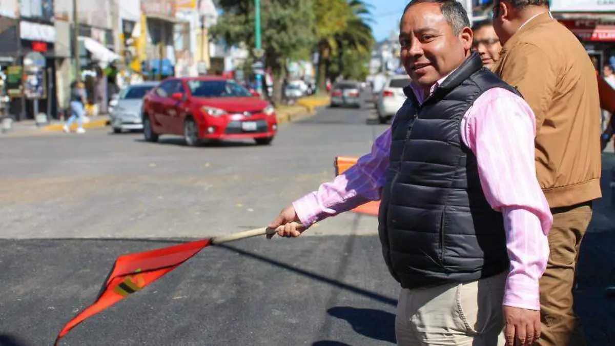 Da inicio en Apizaco obra de reencarpetado 2